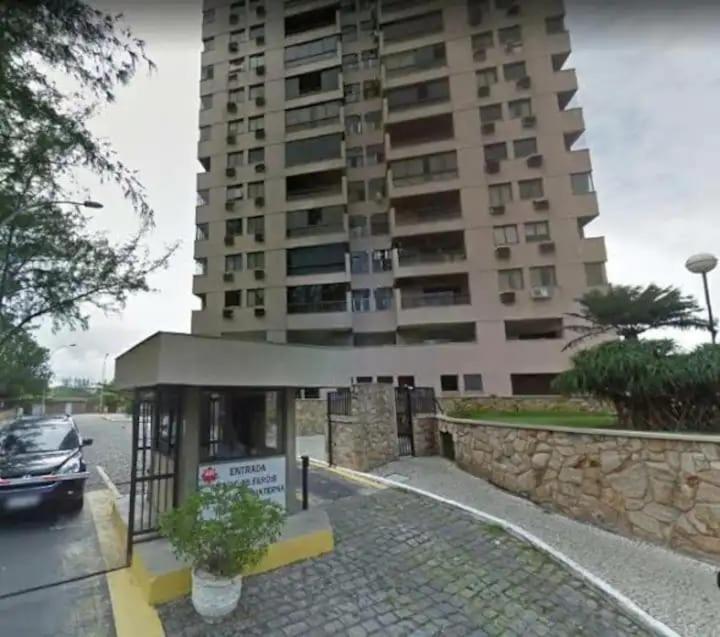 Apartamento W/ Sea View And In Front Of The Beach. *